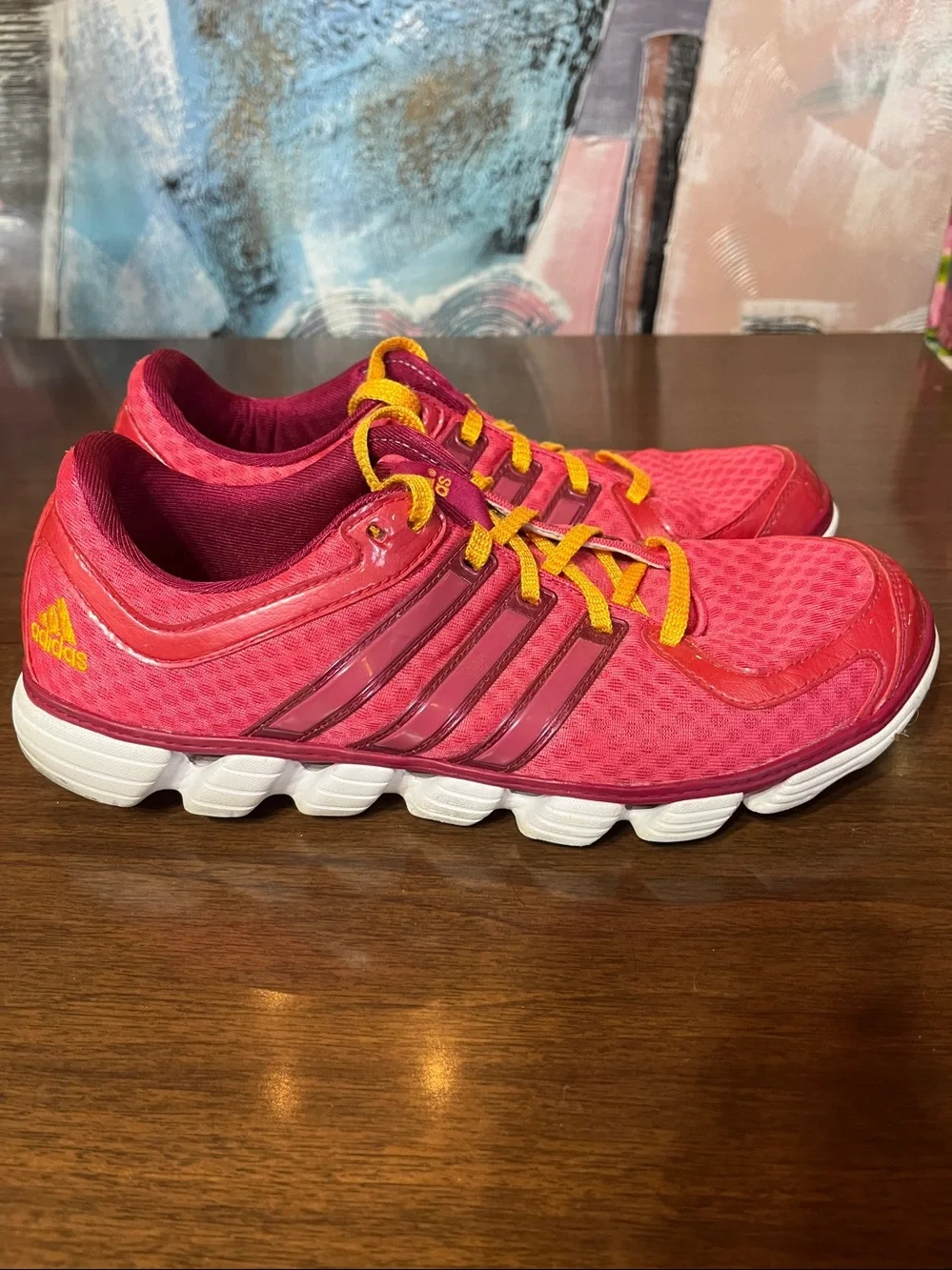 Adidas pink size 9 tennis shoes women 3027